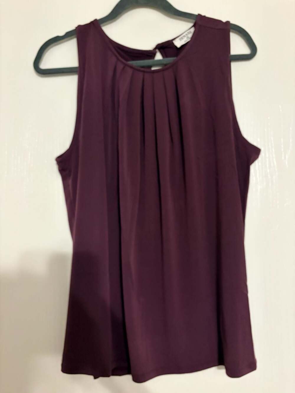 Zenana Blouse Size 1X Plum Purple Pleated Keyhole Back Sleeveless Top